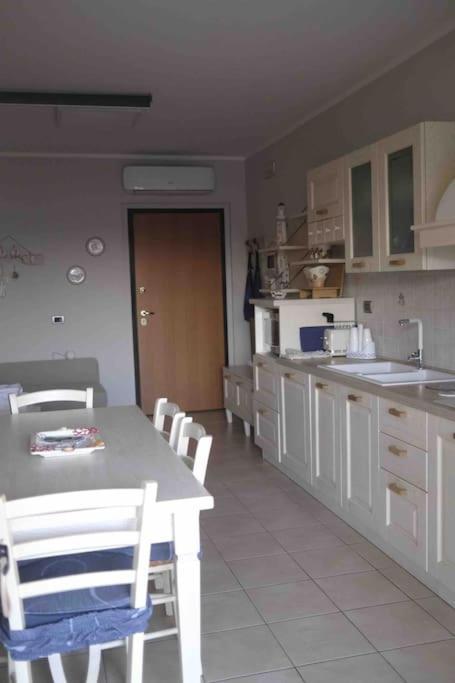 Casa Vacanze 캄포마리노 외부 사진